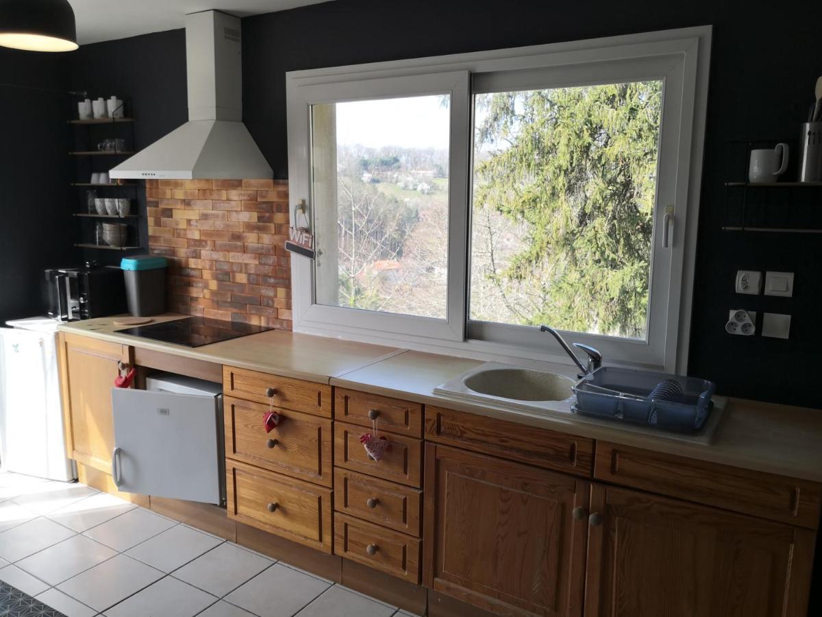 Chambre Meublee Avec Vue Panoramique A Perigueux Sanilhac  Eksteriør bilde