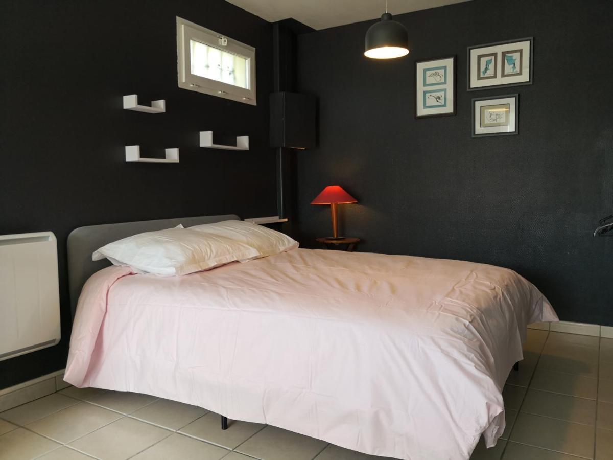 Chambre Meublee Avec Vue Panoramique A Perigueux Sanilhac  Eksteriør bilde